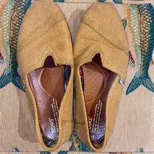 Toms Woven Shoes Women’s Size 8